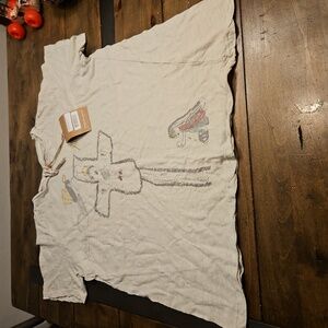 NWT Magnolia Pearl- Lumen Christi Boyfriend Tee #879